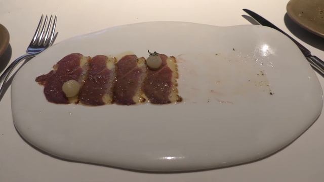 Dining at La Massana, a Michelin star restaurant in Girona where scenes of Game Of Thrones were sho смотреть онлайн