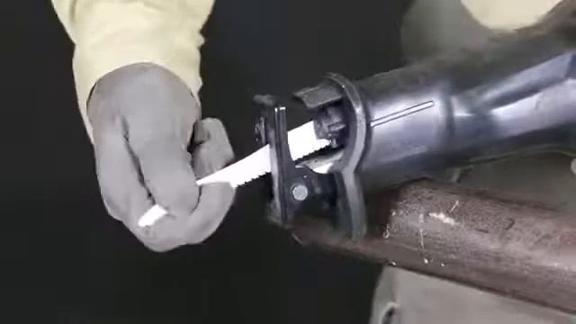 Makita Recipro Saw JR3051T