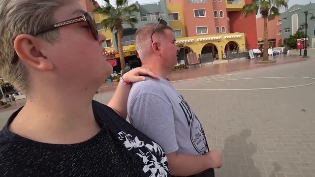ДОПЫТАЛИСЬ гида, СКОЛЬКО ? СТОИТ ЖИЗНЬ в Египте? Где найти ОЛИГАРХА? ?в Хургаде Порт Марина Хургада смотреть онлайн