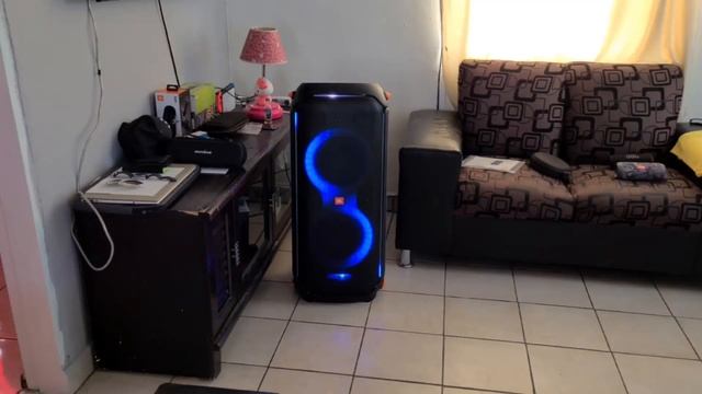ES una BESTIA?, |JBL PARTYBOX 710| , TOTAL DESTRUCCION?? + DJ JOSE смотреть онлайн