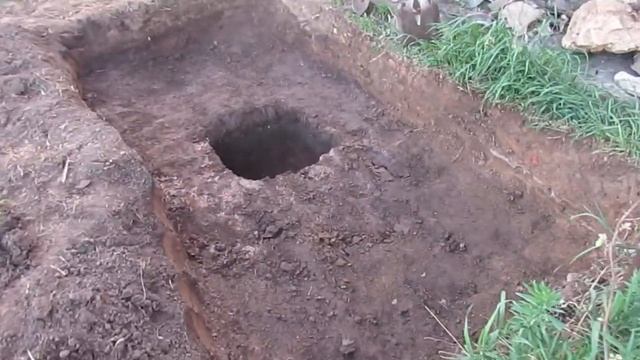 Посадка винограда. Подготовка ямы под посадку винограда 1 часть смотреть онлайн