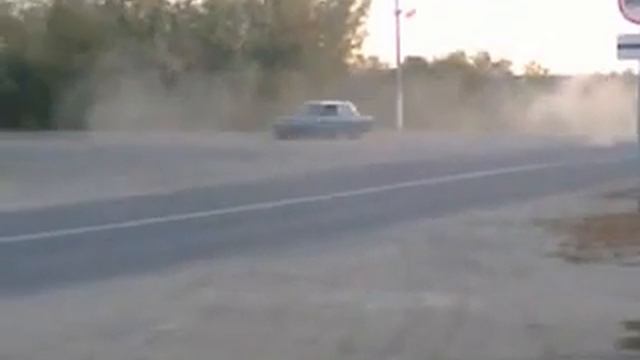 хотел дать угла, дал!!! смотреть онлайн