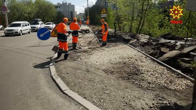 Врио Главы Чувашии Олег Николаев обсудил с министром транспорта РФ Евгением Дитрихом ремонт дорог смотреть онлайн