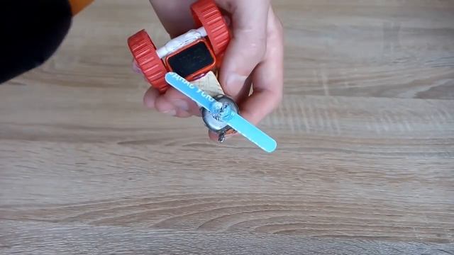 Как сделать простую машинку? / How to make a simple cars? смотреть онлайн