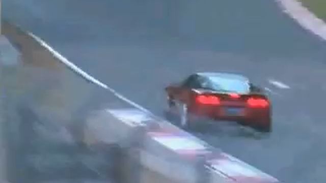 2009 Chevrolet Corvette ZR1 Hits the Nürburgring смотреть онлайн