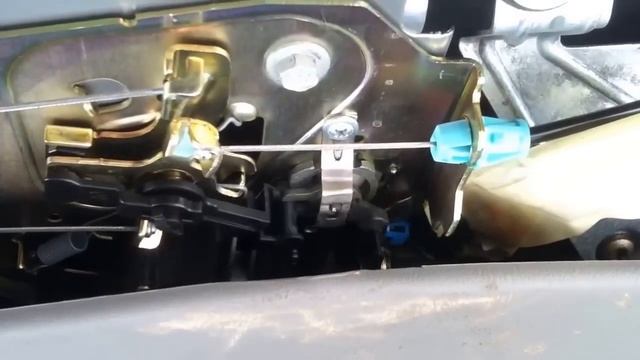 Fix or Repair for lift gate on a GMC/Chevy Yukon/Suburban/Tahoe NBS keyed rear lock смотреть онлайн
