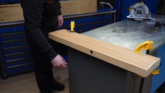 Обзор дисковой пилы DEWALT DWE 575 K