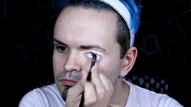 GOUGED OUT EYE! - 30 Minute FX Makeup! смотреть онлайн