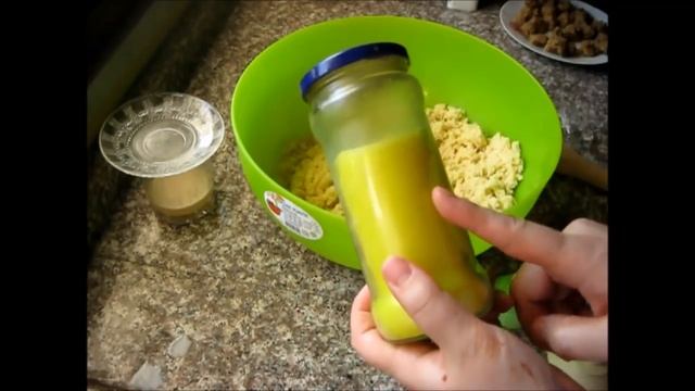 Арабское печенье Маамоль с грецкими орехами и финиками смотреть онлайн