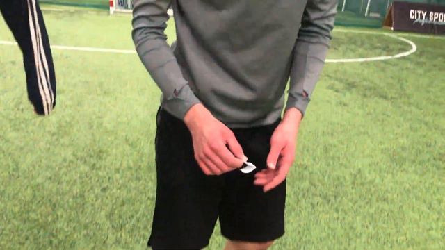 NIKE против ADIDAS / КТО КРУЧЕ? Серия 1 смотреть онлайн