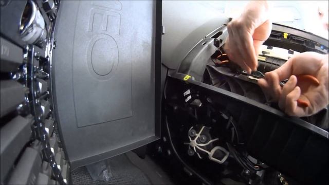 Opel Vectra C, Air Circulation Regulator Repair смотреть онлайн