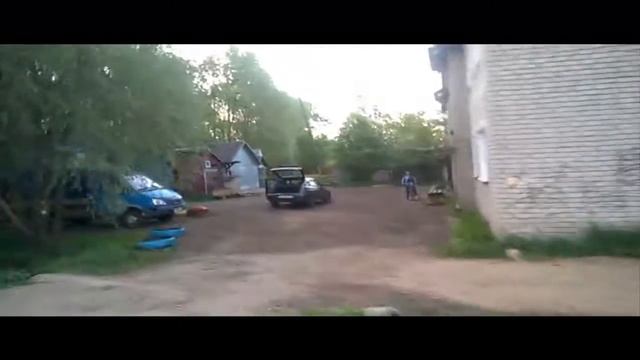 Прогулка по улицам города на РМ 650-2. смотреть онлайн
