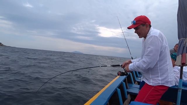 Рыбалка на Пхукете. Тайская рыбалка. Пхукет рыбалка. Пхукет рыбалка с лодки. 12+