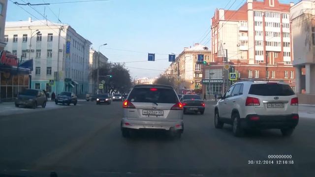 М484ХР86 Audi A4 смотреть онлайн