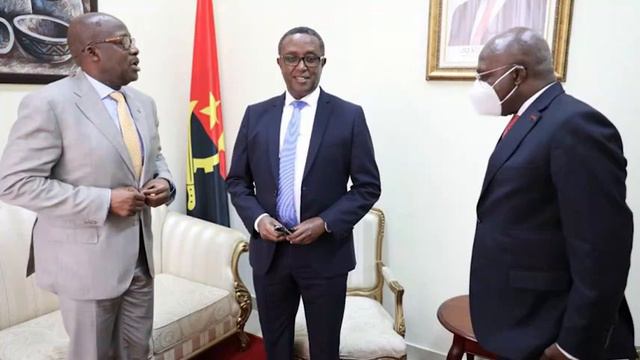 BERNARD MAKUZA YONGEYE KUGIRWA UMUYOBOZI UKOMEYE BITUNGURANYE смотреть онлайн