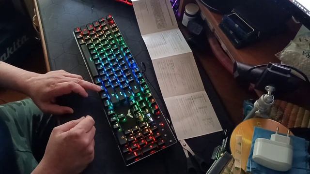 Механическая Игровая клавиатура HAVIT HV-KB432L с RGB подсветкой смотреть онлайн