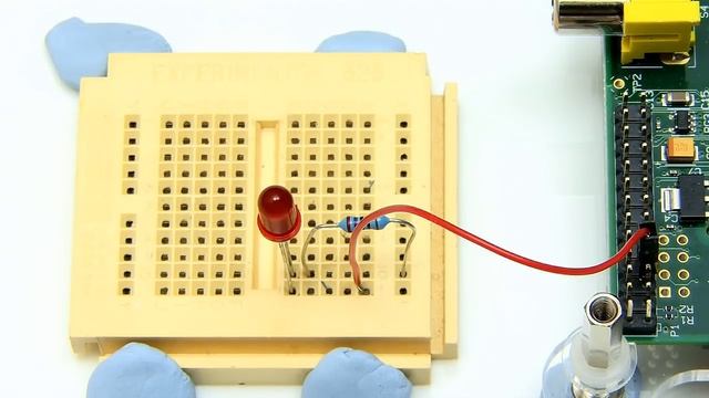 Raspberry Pi Robotics #1: GPIO Control смотреть онлайн