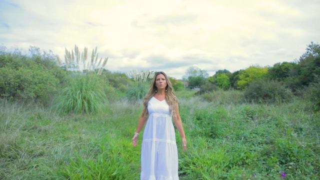 R'tzei (Richards) Cantor Natalia Arazi смотреть онлайн