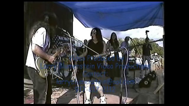 Woodstock 1999, Yasgur's Farm, Bethel, N.Y. Part 114 (Sally Sunshine & Friends) смотреть онлайн