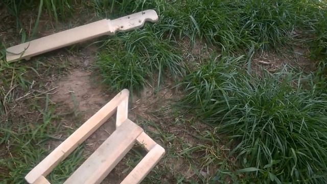[DIY] БРУТАЛЛЕЛЕ?| Как сделать ПАНК-Трэвел-Укулеле своими руками в домашних условиях смотреть онлайн