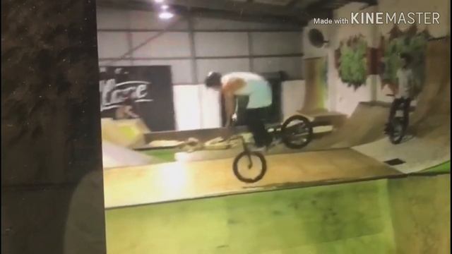что лучше купить САМОКАТ(трюковой)vsВЕЛОСИПЕД(BMX) смотреть онлайн