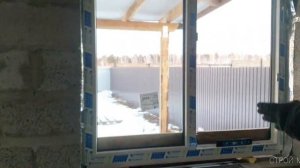 Установка окон и входной двери на баню из керамзитоблоков