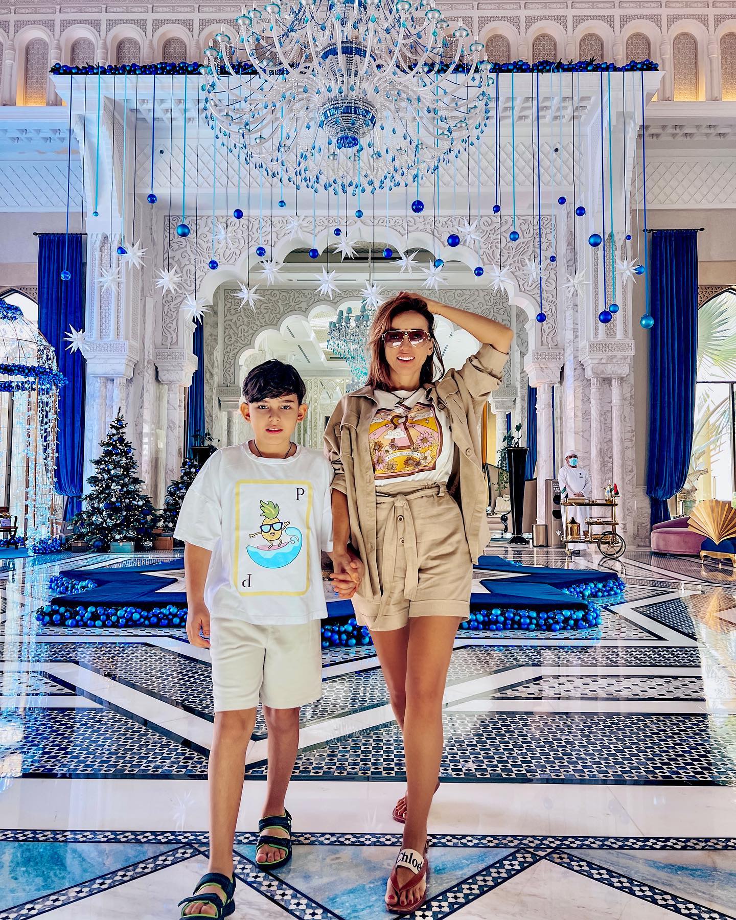 Анфиса Чехова рассказала, что устроила 9-летнего сына в школу на Бали смотреть онлайн