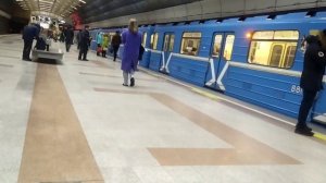 Новосибирский метрополитен, станция Берёзовая Роща, (Novosibirsk metro, Birch wood station)