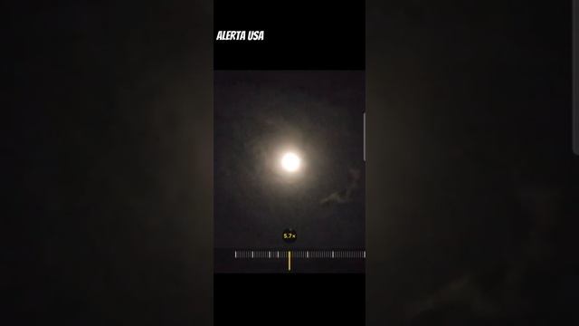Samsung s23 ultra zoom a la luna en noche nublada! смотреть онлайн