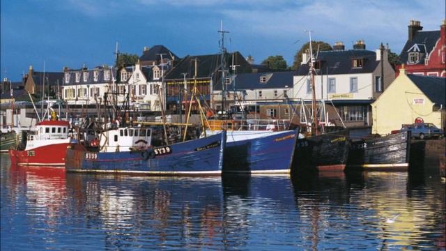 Lovely Stornoway - Scottish Song with fiddle смотреть онлайн