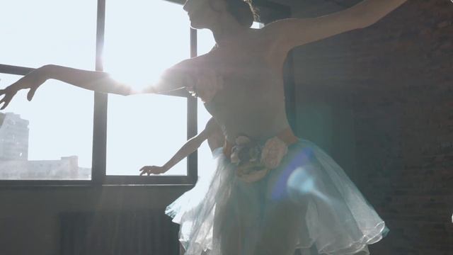 Spring. Красивый балетный танец.  Ballet Freemotion