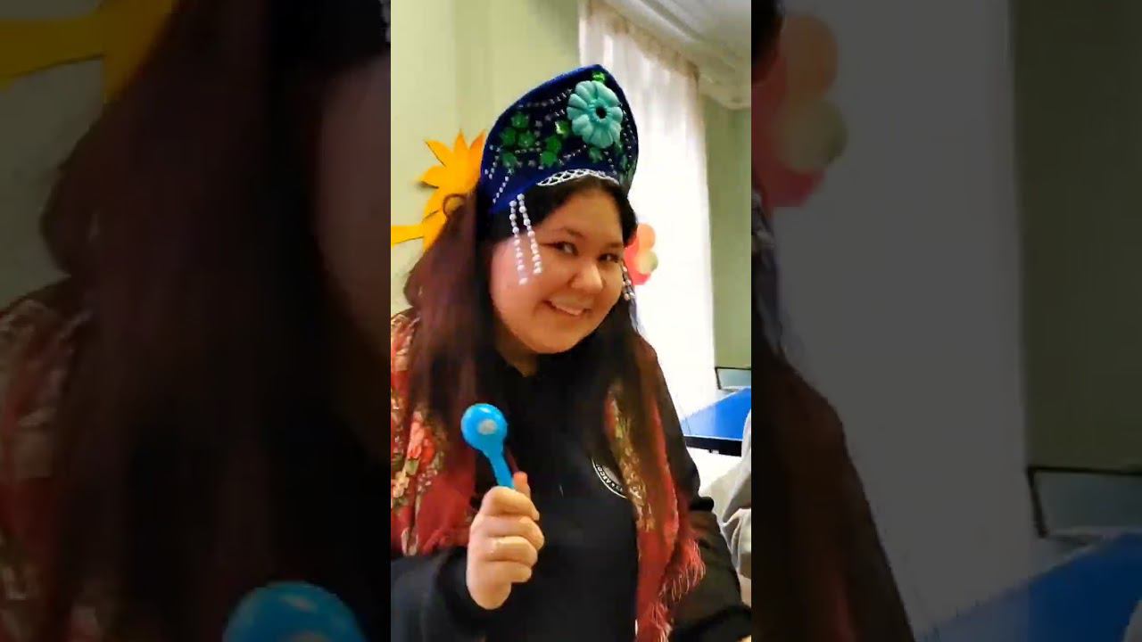 17 марта прошло «Масленичное шествие» по студенческому городку СПбГЛТУ смотреть онлайн