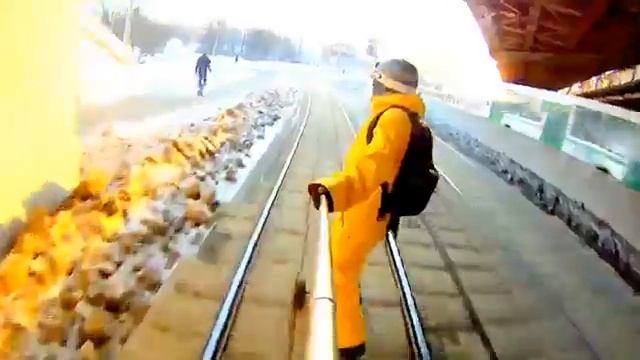 Электроскейт, прикольное видео зимой смотреть онлайн