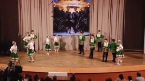 Хореографический ансамбль «Казачье раздолье» МБОУ КСОШ №19  «Выйду на улицу, гляну на село»