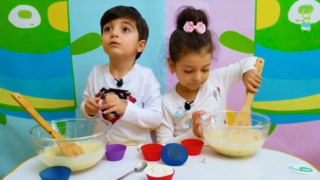 Кекс челлендж - Чей же кекс получится вкуснее? смотреть онлайн