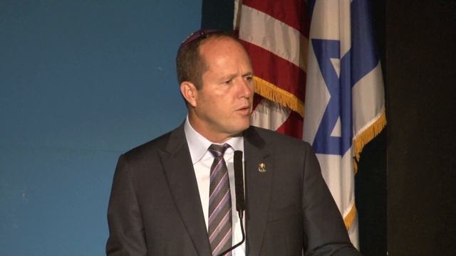 Jerusalem Mayor Nir Barkat Visits SAR High School 12/7/16 смотреть онлайн