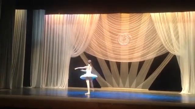 Одаренко Арина - Вариация из балета Пахита смотреть онлайн