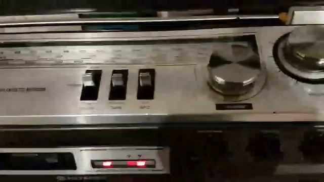 Hitachi trk-8050 +mp3 Bluetooth модуль смотреть онлайн