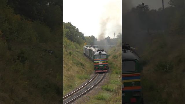 Iron snake writhing and emitting black smoke смотреть онлайн