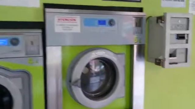 Прачечная в Испании. Валенсия. смотреть онлайн