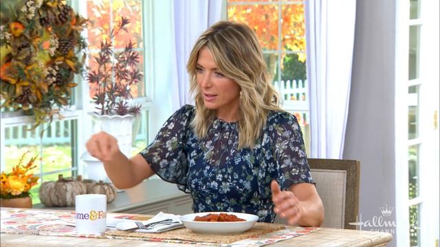 Mena Massoud - Bamya (Okra Stew) - Home & Family смотреть онлайн