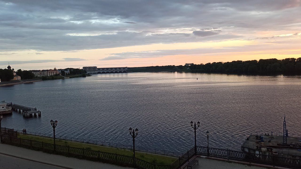 Выходной в командировкеЗаказал кучу рыбы,с доставкойПроблемы с автобусом на обратном пути смотреть онлайн