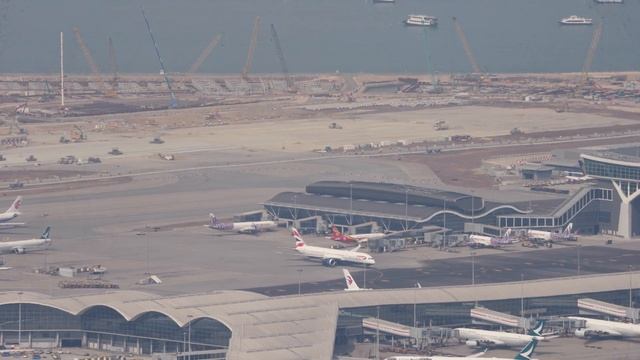 British Airways 787 from London Heathrow landing on the new runway at Hong Kong Airport смотреть онлайн