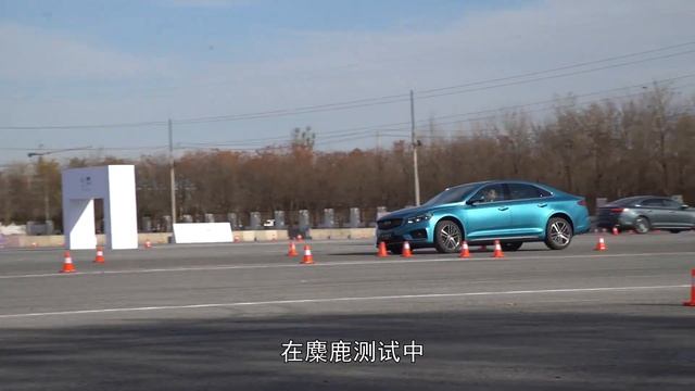 12万买台2.0T真香！2020场地对比测试吉利星瑞 vs 日产轩逸 vs 本田思域 смотреть онлайн