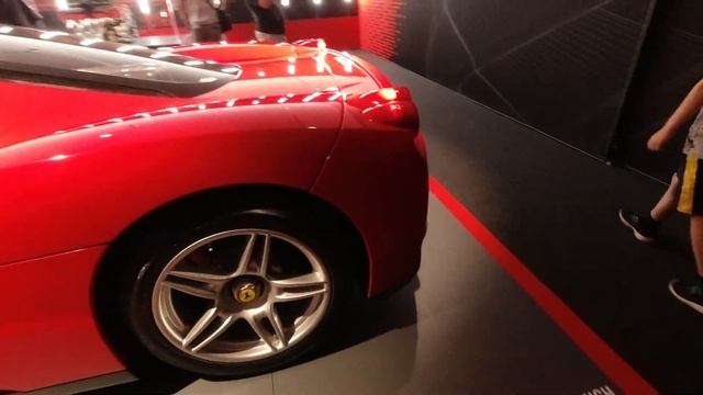 Ferrari Maranello смотреть онлайн