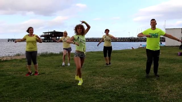 Choreography - Ricky Martin - La Mordidita - Natalia Król - Zumba Fitness смотреть онлайн
