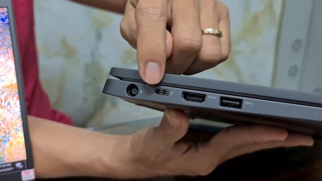 Review Dell Latitude 7400 | Core i5 8350u, RAM 8GB, SSD 256GB, 14" full HD ips còn Bảo hành смотреть онлайн