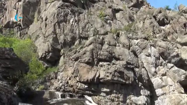 Водопад Гадельша 2014.05.17 Башкирия смотреть онлайн