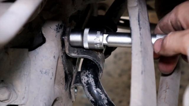Asi SUENAN las GOMAS y BUJES de la SUSPENSION cuando ya NO SIRVEN!!! смотреть онлайн