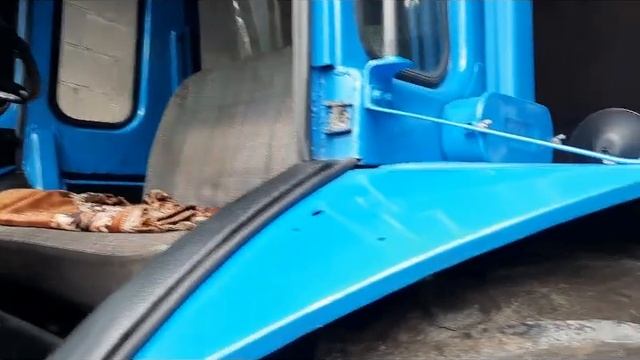 МТЗ красить то только так! ( Лучше чем с завода!) смотреть онлайн